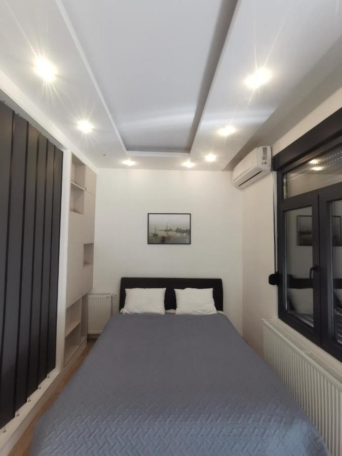 Ferienwohnung Restoran Due Punti Kursumlija Exterior foto
