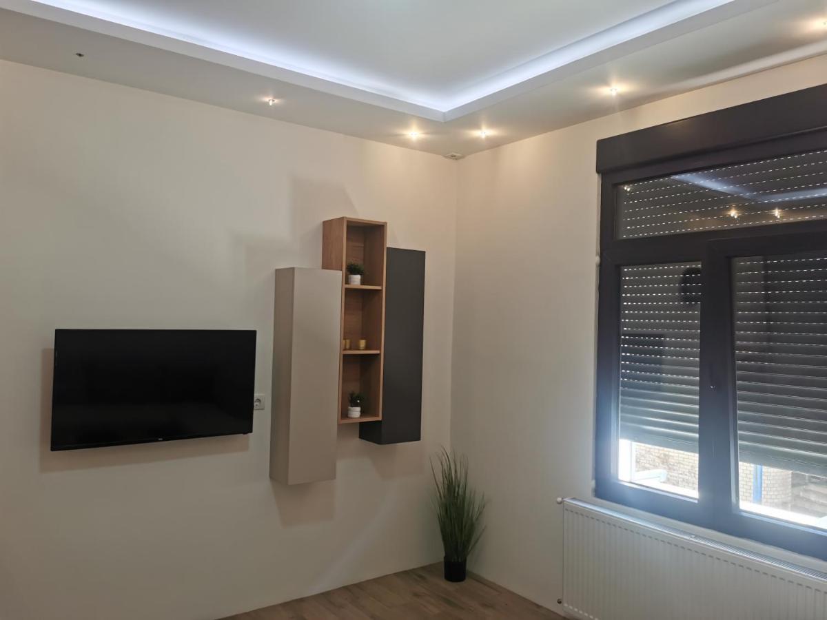 Ferienwohnung Restoran Due Punti Kursumlija Exterior foto